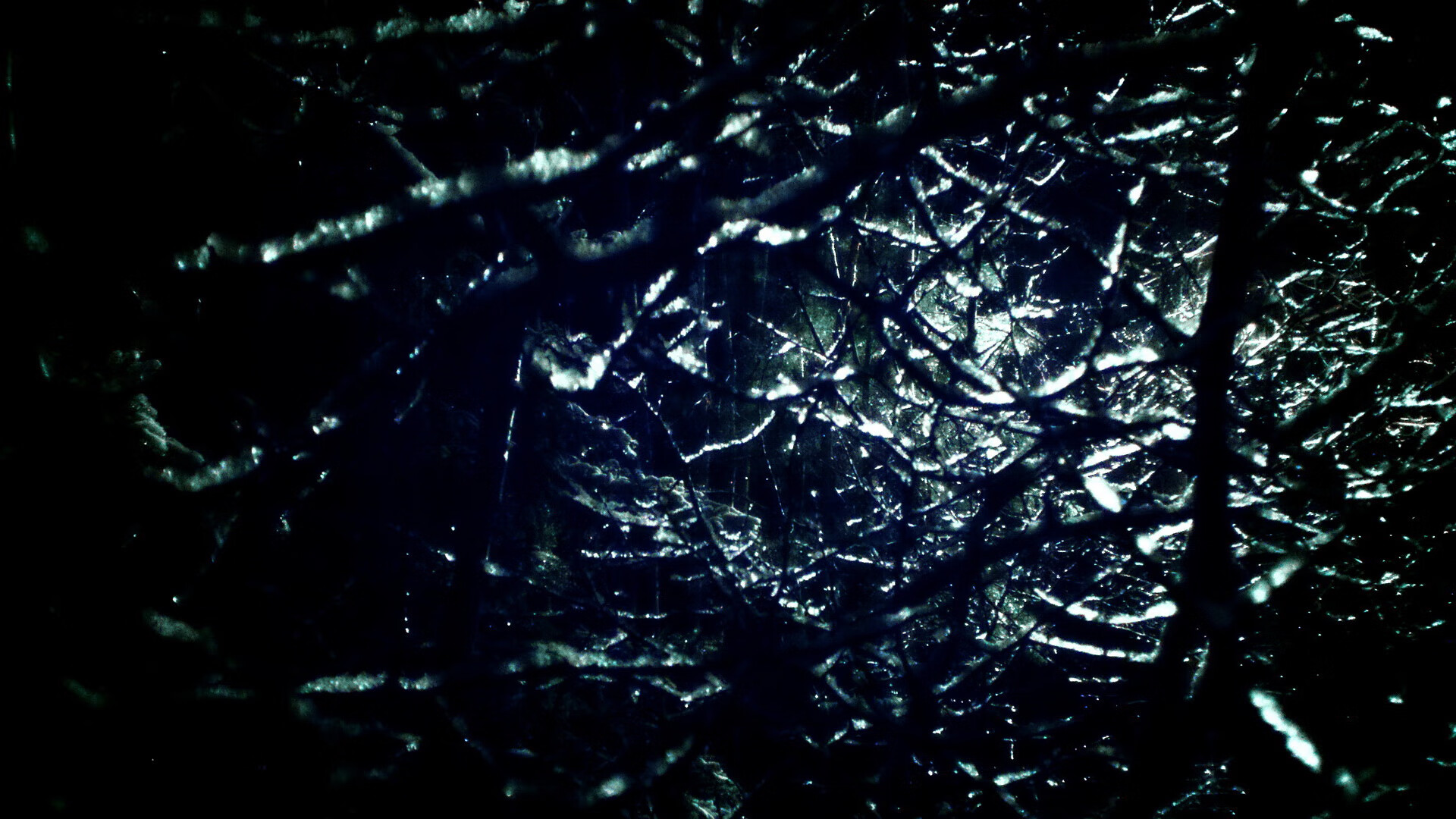 _极限爬山探险：攀登世界最难之巅_，攀爬难度最大的山